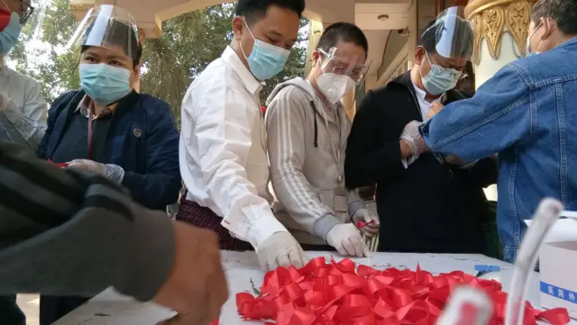 Red Ribbon Campaign