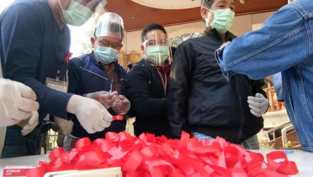 Red Ribbon Campaign