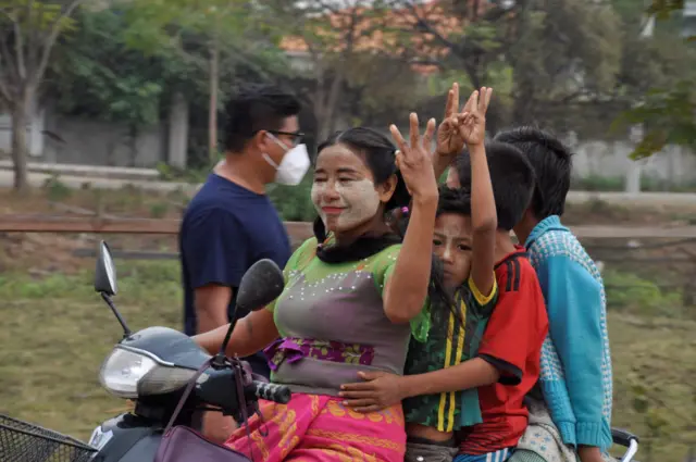 နေပြည်တော်မှာ စစ်အာဏာသိမ်း ဆန့်ကျင်တဲ့ လှုပ်ရှားမှုတွေရှိ