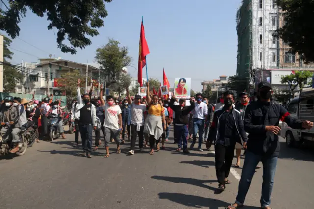 လုံခြုံ‌ရေးတပ်ဖွဲ့ဘက်က တားဆီးမှုမရှိသေး