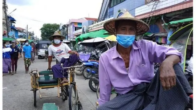 စစ်တွေမှာ ကိုဗစ်-၁၉ ရောဂါကြောင့်   ညမထွက်ရ အမိန့်ထုတ်ထားခဲ့