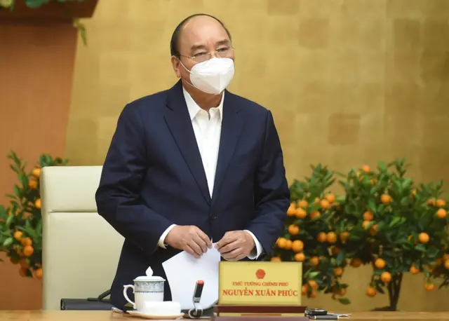 Thủ tướng Phúc yêu cầu một số địa phương và các thành phố chuẩn bị kịch bản có thể nhiều người lây nhiễm