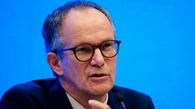 Peter Ben Embarek: “Giả thuyết về sự cố trong phòng thí nghiệm không thể giải thích được sự xâm nhập của virus vào dân”.