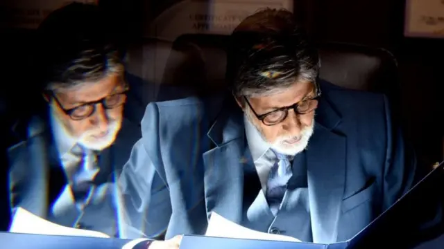 अमिताभ बच्चन