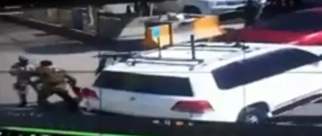 افغانستان، ضرب و شتم پلیس