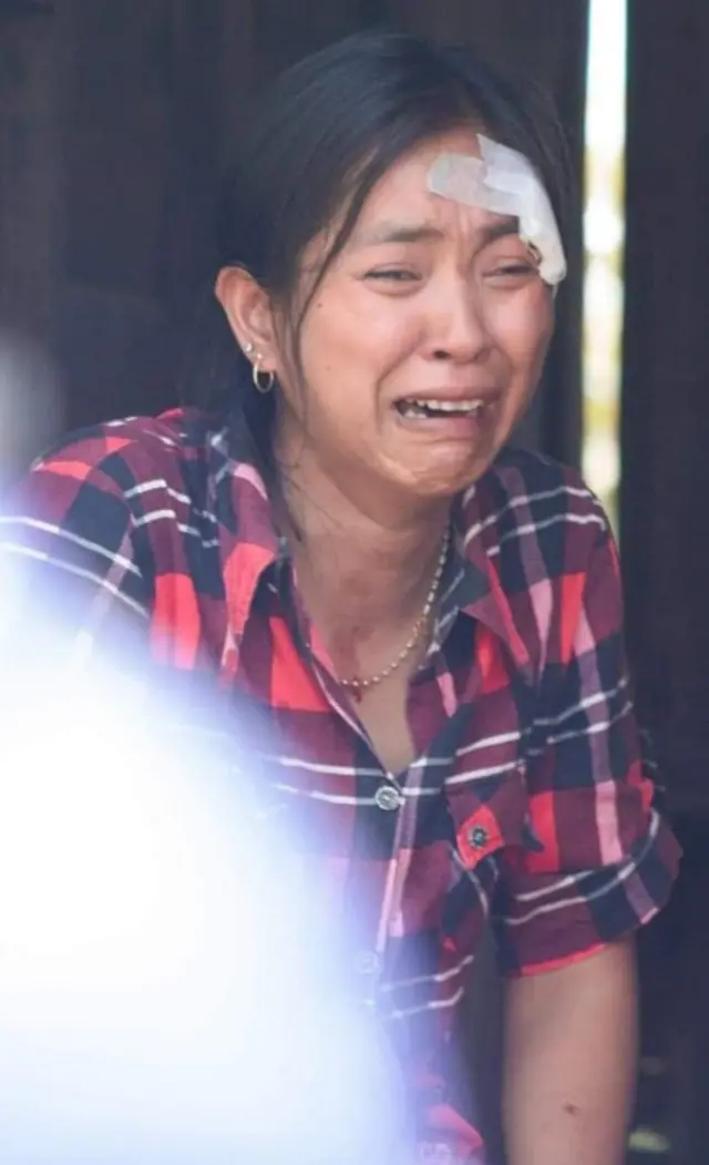 မြိတ်မြို့က အိမ်တစ်အိမ်ကို ဝင်ရှာဖွေပြီး ငွေတွေယူသွား