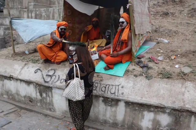 पशुपतिक्षेत्रमा साधु