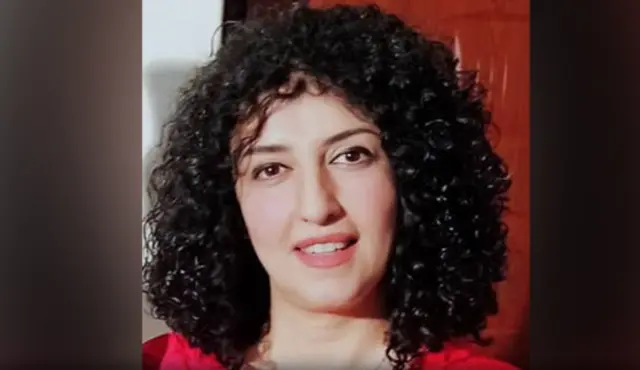 نرگس محمدی نامزد