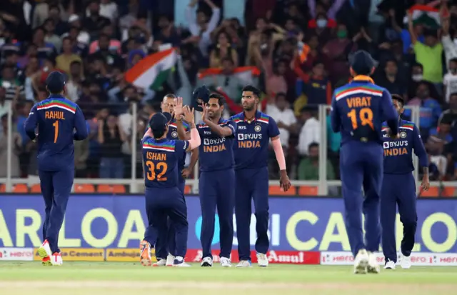 क्रिकेट