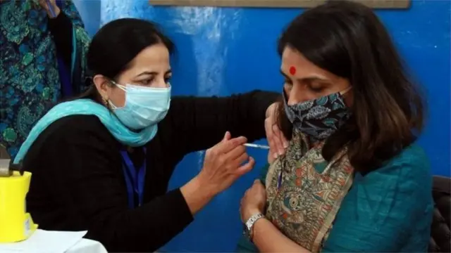 कोरोना वैक्सीन
