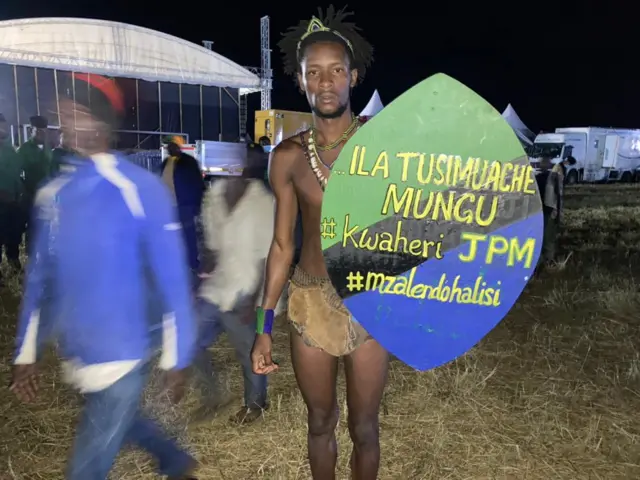 Ikuzi Kicheko akimuomboleza Magufuli