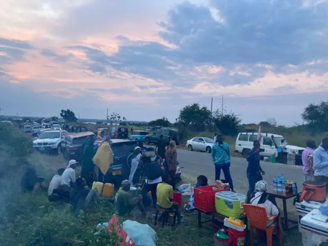 Mapema asubuhi wakazi wa chato wamekusanyika kuhudhuria mazishi ya hayati John Magufuli
