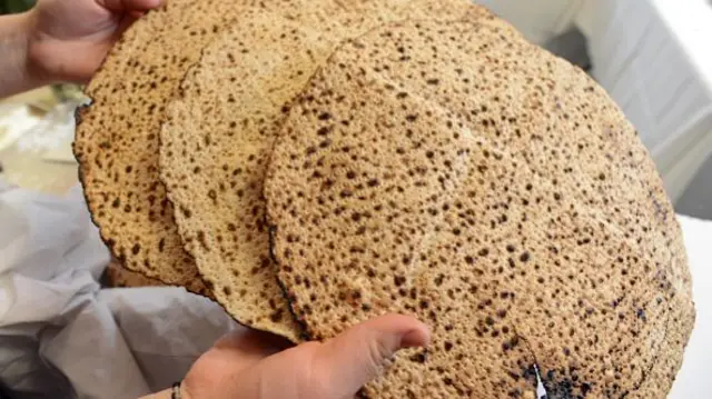 Achịcha kpọrọ nkụ (Unleavened bread)