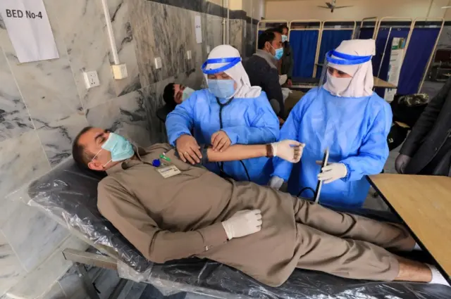 پاکستان میں 4525 نئے یومیہ متاثرین، 41 اموات