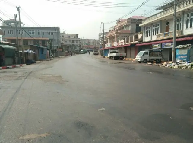 အသံတိတ်သပိတ်မှာ ပါဝင်နေတဲ့တောင်ကြီးမြို့