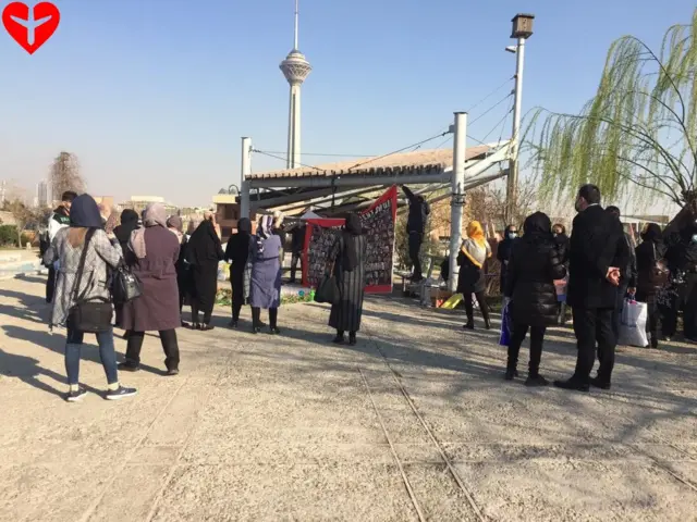 تجمع در پارک پردیسان در غرب تهران