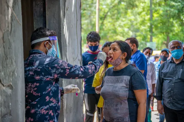 कोरोना टेस्ट