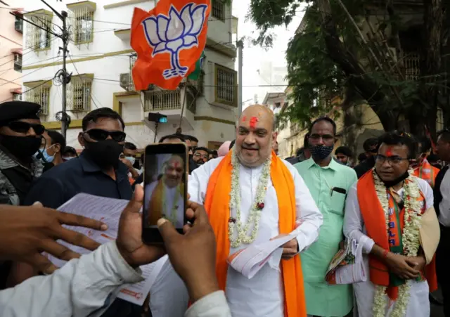 ’نہ کمبھ میں، نہ رمضان میں کورونا ضوابط کا خیال رکھا گیا‘