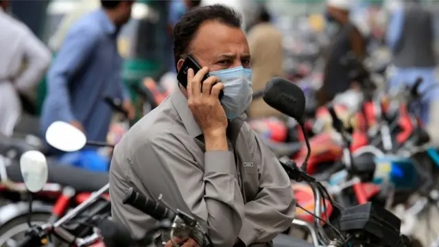 पाकिस्तान में कोरोना वायरस