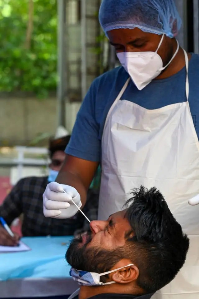 कोरोना टेस्ट