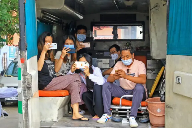 कोरोना