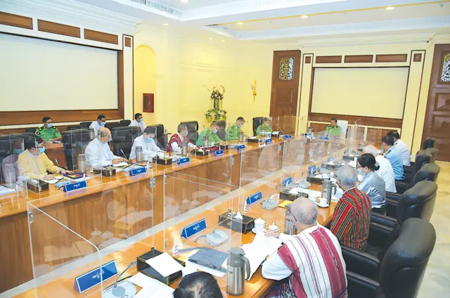 စစ်ကောင်စီအဖွဲ့၀င်