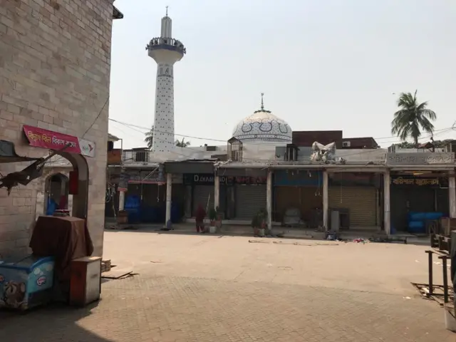 নিউমার্কেট এলাকা