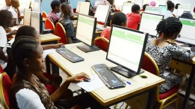 Ndị na-ele JAMB