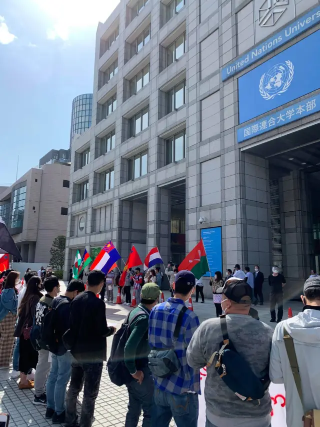 မြန်မာ့ငြိမ်းချမ်းရေးနဲ့ဒီမိုကရေစီအတွက် ကုလတက္ကသိုလ်ရှေ့က ဆန္ဒပြပွဲ