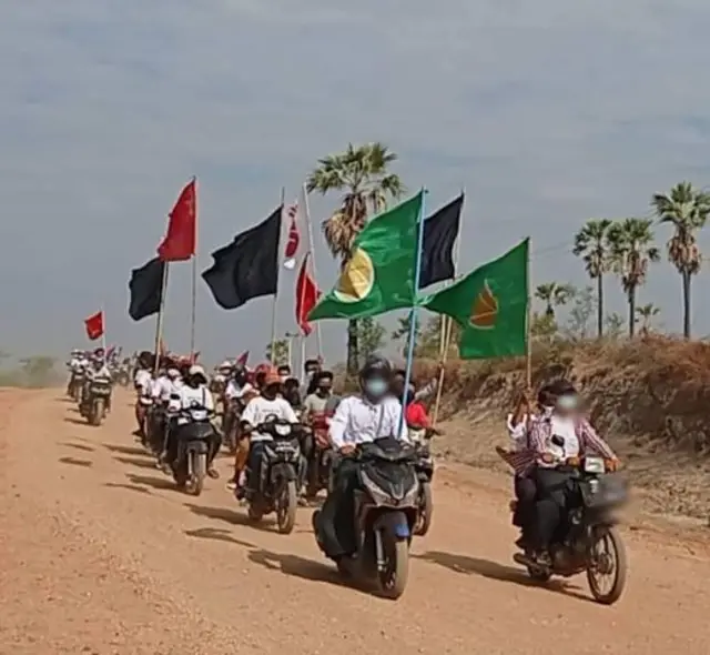 မြိုင်မှာပြုလုပ်တဲ့ အကြမ်းဖက်ဖြိုခွင်းခံရမှု ၂ လပြည့် ဝမ်းနည်းခြင်း သပိတ်