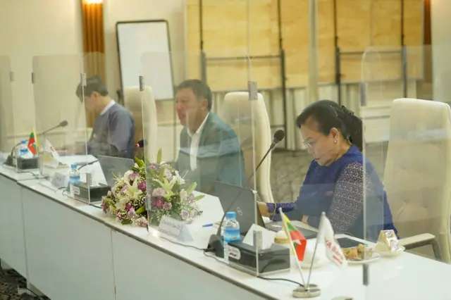 စစ်အာဏာသိမ်းမှုဖြစ်ပြီးကတည်းက လူမြင်ကွင်းမှာ ပထမဆုံးပြန်တွေ့ရတဲ့ဦးဇော်ဇော်