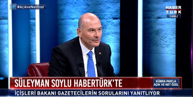 BBC Türkçe haberi hatırlatılan İçişleri Bakanı Süleyman Soylu, “BBC Türkçe ekonomik ve siyasi dezenformasyon kanalıdır” diyerek bu sebeple daha önce İngiltere İçişleri Bakanı’nı defalarca aradığını söyledi