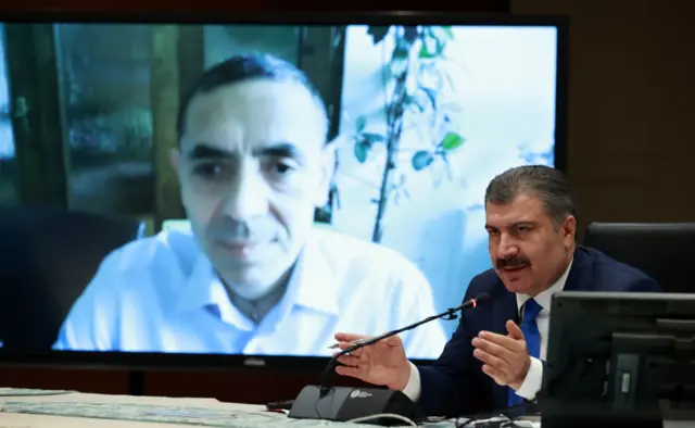 BioNTech CEO'su Uğur Şahin ile Sağlık Bakanı Fahrettin Koca.