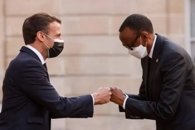 Macron na Kagame