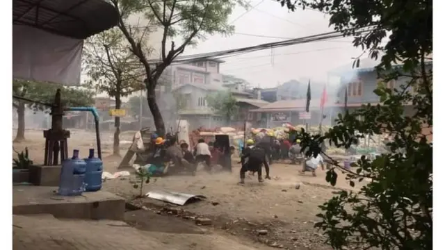 လေးမြို့စည်သာရွာအနီး မတ်လအတွင်း ကစစ်ကောင်စီတပ်တွေနဲ့ ထိပ်တိုက်တွေ့ခဲ့