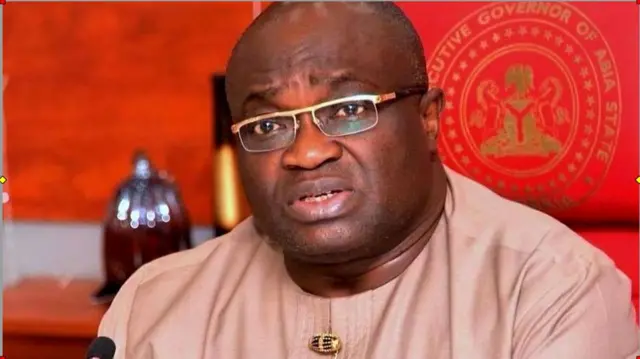 Gọvanọ Okezie Ikpeazu