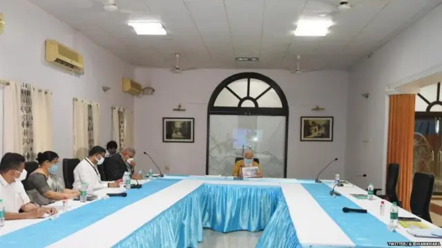 ममता की गैर मजूदगी वाली ये तस्वीर सोशल मीडिया पर बहुत शेयर की गई