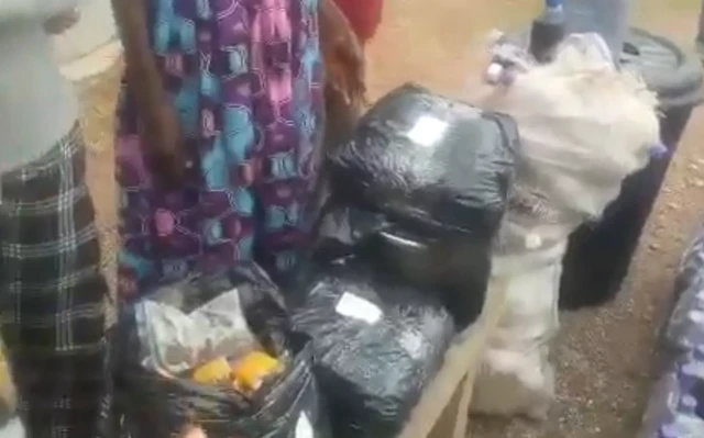 Wata tsohuwa da jikarta