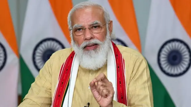 नरेंद्र मोदी