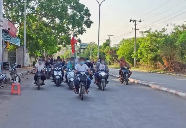 စစ်ကိုင်း ဆိုင်ကယ်သပိတ် ညနေပိုင်း ပြုလုပ်