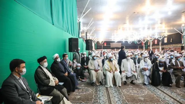 دیدار رئیسی و تعدادی از علمای اهل سنت