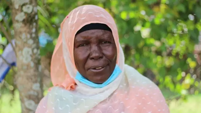 Wata mata a Kenya