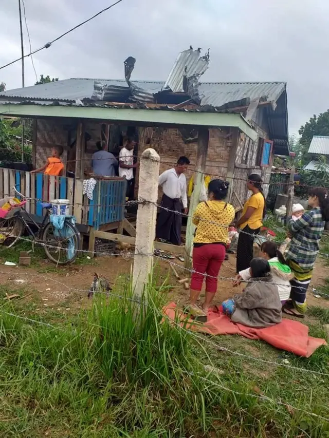 လက်နက်ကြီးကျည်ထိမှန်ခဲ့တဲ့ လွိုင်ကော်  အိမ်