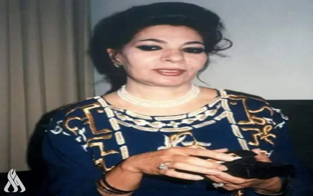 الشاعرة العراقية