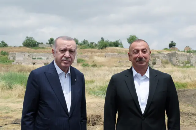 Erdoğan ve Aliyev iki ülke arasındaki işbirliğini artırmayı hedefliyor
