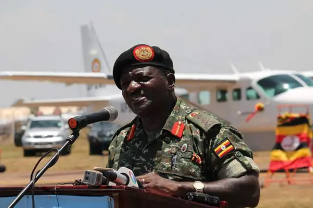 shambulio dhidi ya jenerali katumba Wamala lilifanywa na wanaume wanne ambao walikuwa kwenye pikipiki.