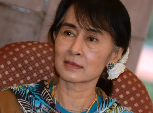 ထောင်၁၅ နှစ်ထိ ချခံရနိုင်တဲ့ အဂတိ ပုဒ်မ ၅၅ နဲ့ ဒေါ်စုကို ဇွန်လ ၁၀ ရက်နေ့က ထပ်တိုး တရားစွဲ