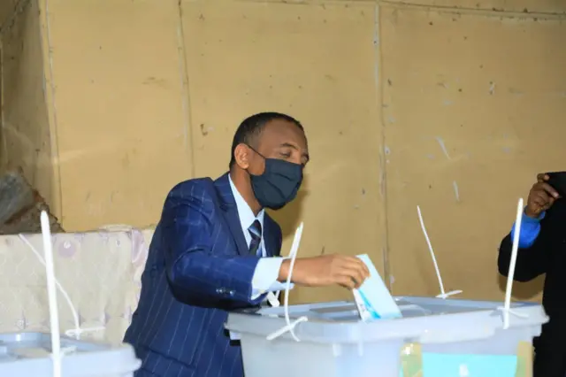 የኢዜማ ምክትል መሪ አቶ አንዱዓለም አራጌ