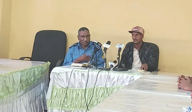 የዞኑ ፖሊስ መምሪያ ኃላፊ ኮማንደር ለማ እና የዞኑ ምርጫ ጽ/ቤት ኃላፊ