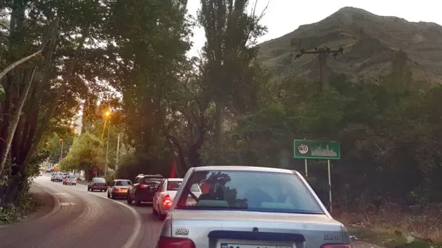جاده شلوغ